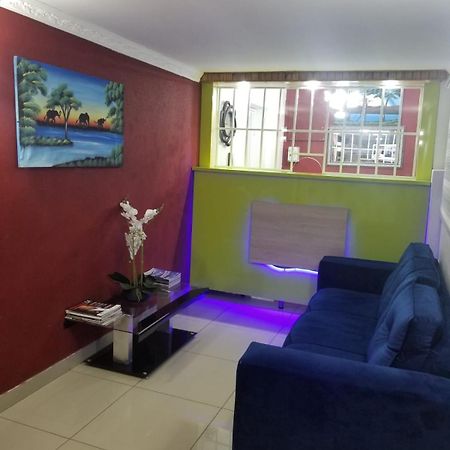 Pinto City Motel Kempton Park Eksteriør billede