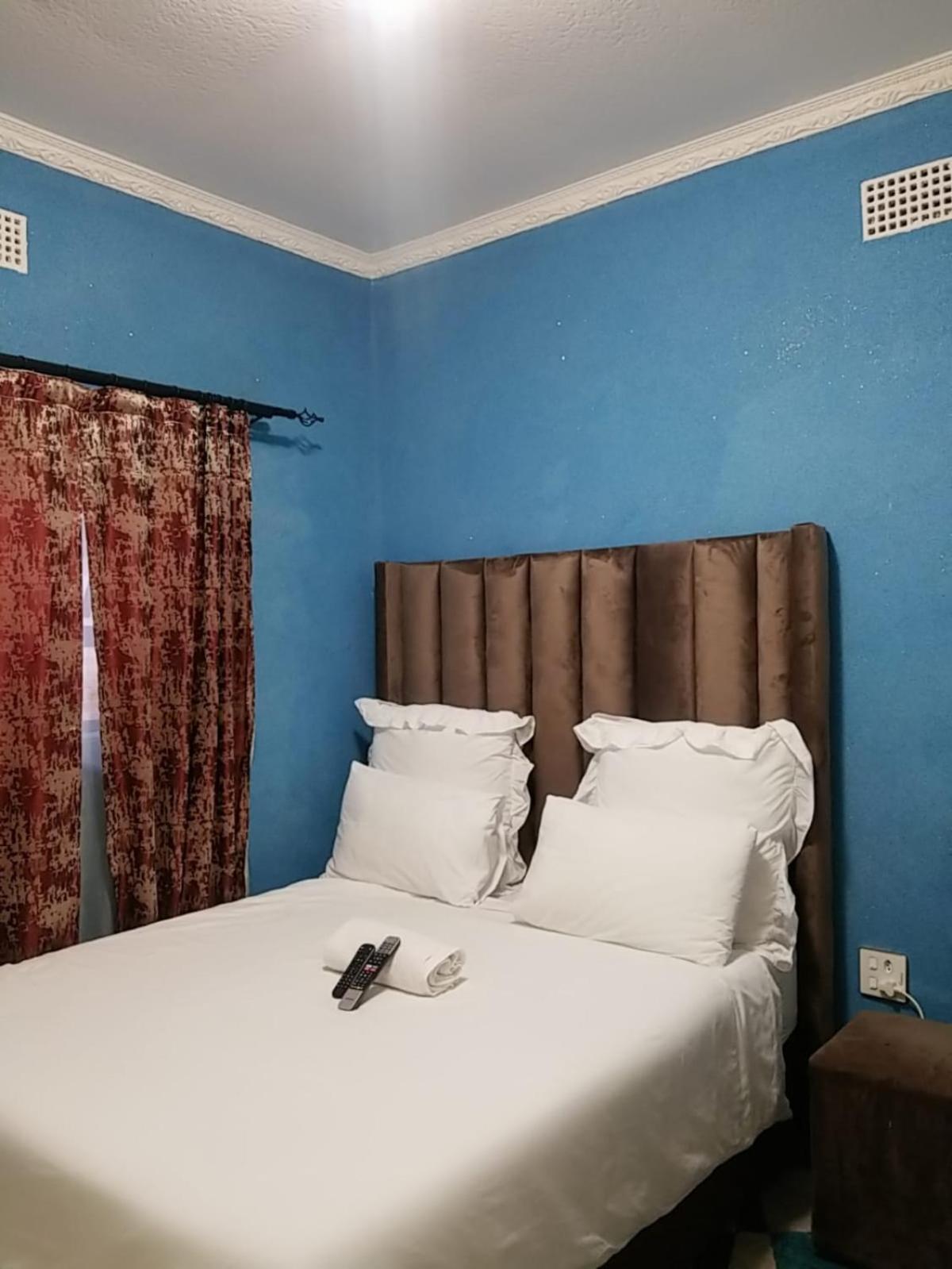 Pinto City Motel Kempton Park Eksteriør billede